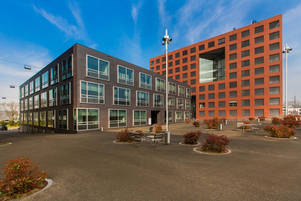 Winter Garden Experts Office Building